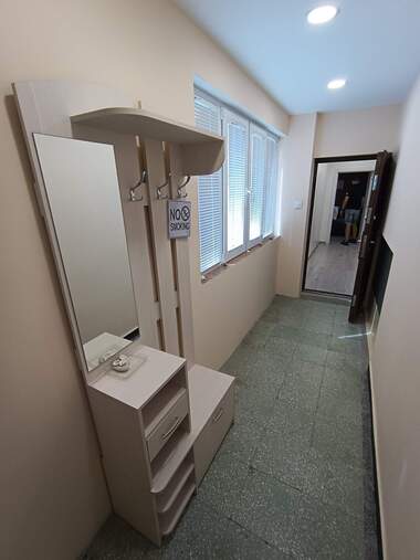 Închiriere - Apartament în Zornița,  Burgas
