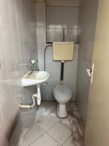 Продажба - Промишлено помещение/Автосервиз/Складово помещение/Склад/Фитнес в Колхозен пазар,  Варна