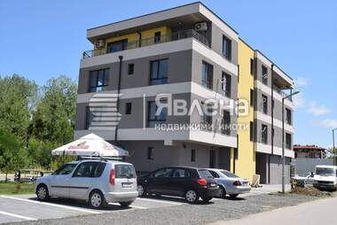 Продажба - Апартамент в Царево,  Бургас