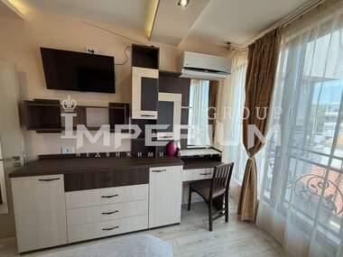Închiriere - Apartament în Center,  Varna