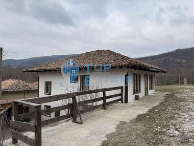 Verkauf - Haus in Elena,  Weliko Tarnowo