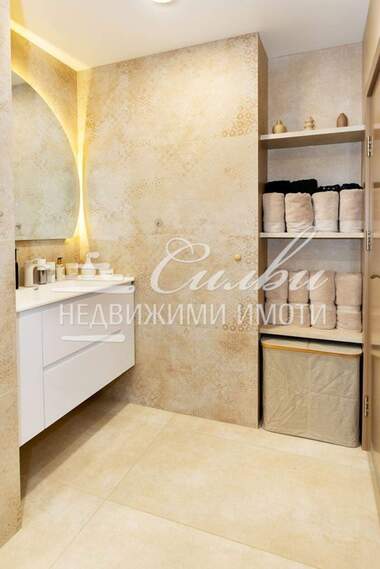 For sale - Floor of a house in Veliki Preslav,  Shumen