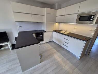 Miete - Wohnung in Mladejki halm,  Plowdiw
