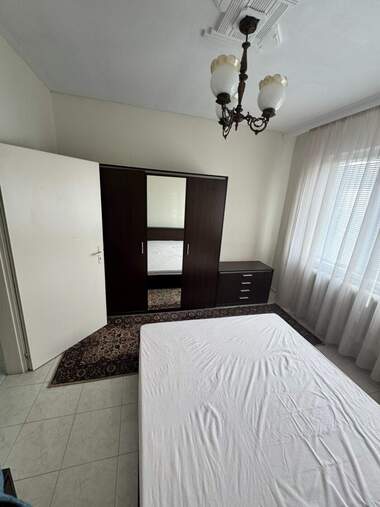 Închiriere - Apartament în Kărșiaka,  Plovdiv