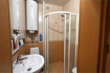 Miete - Wohnung in Okrajna bolniza - Generali,  Warna
