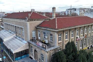 Kira - Yer olarak Center,  Ruse