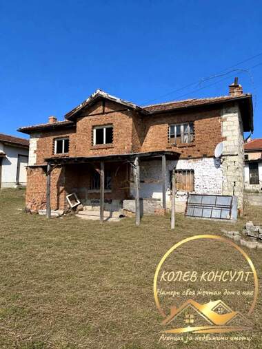 Продажба - Къща в Стамболово,  Хасково