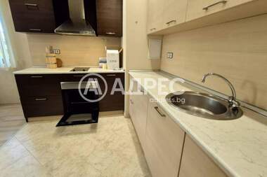 Închiriere - Apartament în Goțe Delceev,  Sofia