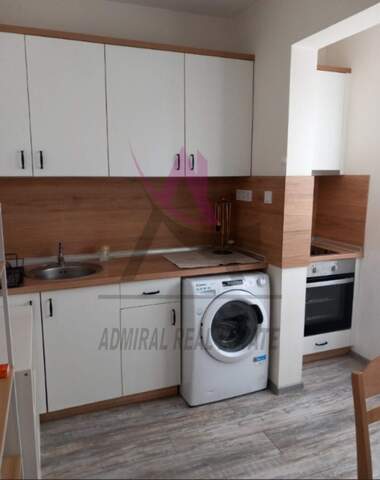 Închiriere - Apartament în Văzrajdane 1,  Varna