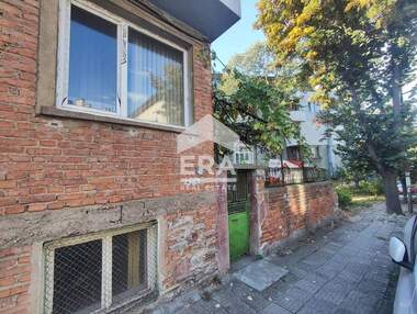 Verkauf - Etage von Haus in Zentar,  Iambol