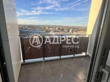 Продажба - Апартамент в Изгрев,  Бургас