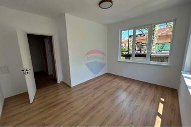 For sale - Apartment in Center,  Shumen