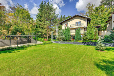 For sale - House in Bankia,  Sofia