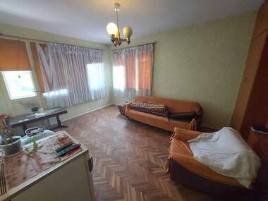 Verkauf - Wohnung in Zentar,  Targowishte