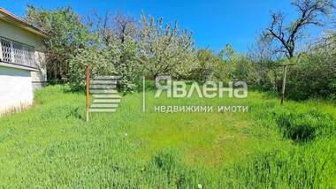 Vânzare - Casă în Vezenkovo,  Burgas