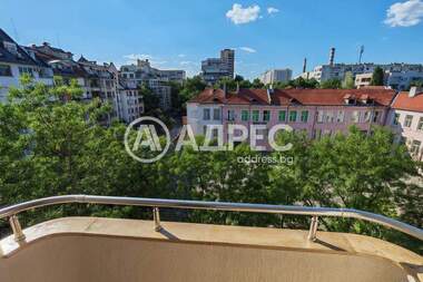 Închiriere - Apartament în Lagera,  Sofia