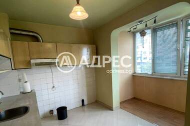 Продажба - Апартамент в Люлин-9,  София