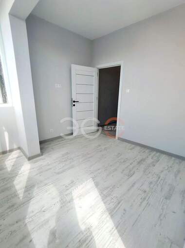 For sale - Apartment in Vazrajdane 2,  Varna