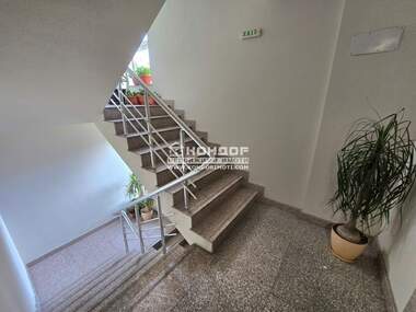 Vânzare - Apartament în Kărșiaka,  Plovdiv