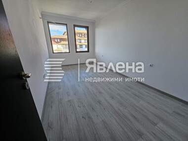 Продажба - Апартамент в Свети Влас,  Бургас