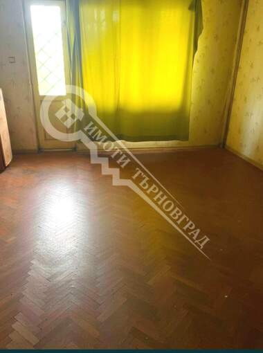 Satış - Apartman olarak Polski Trambeş,  Veliko Tarnovo