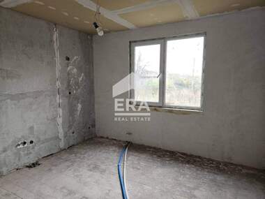 Satış - Ev olarak Letnica,  Loveç