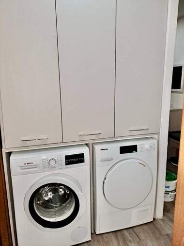 Închiriere - Apartament în Slaveîkov,  Burgas