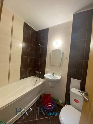 Închiriere - Apartament în Sveti Konstantin i Elena,  Varna