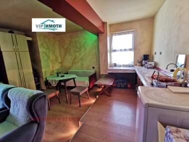 Verkauf - Wohnung in Storgozia,  Plewen