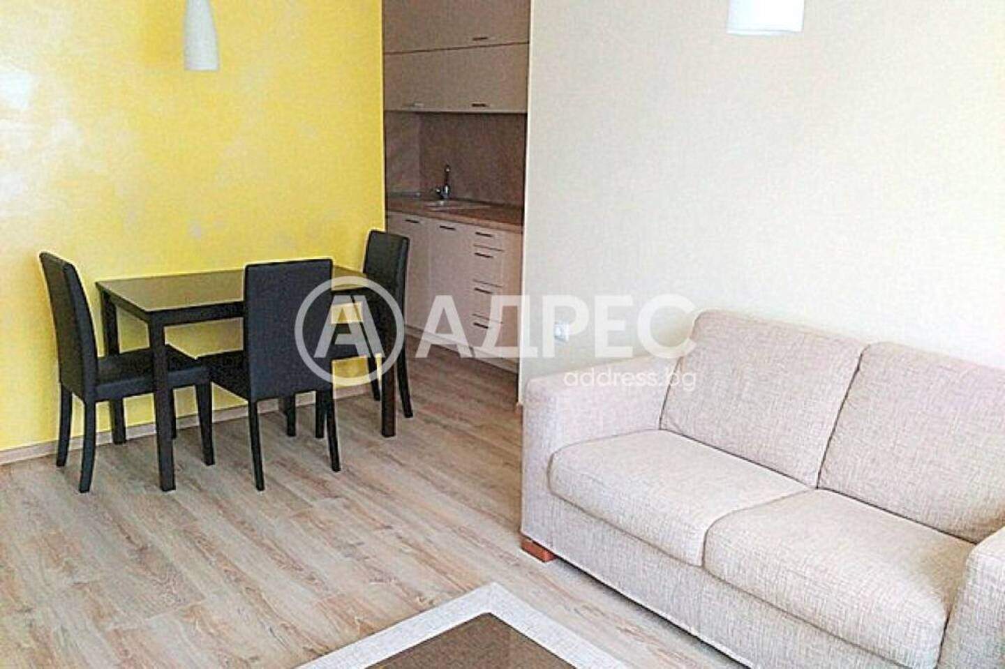 Двустаен Апартамент в Център, Варна – снимка 2