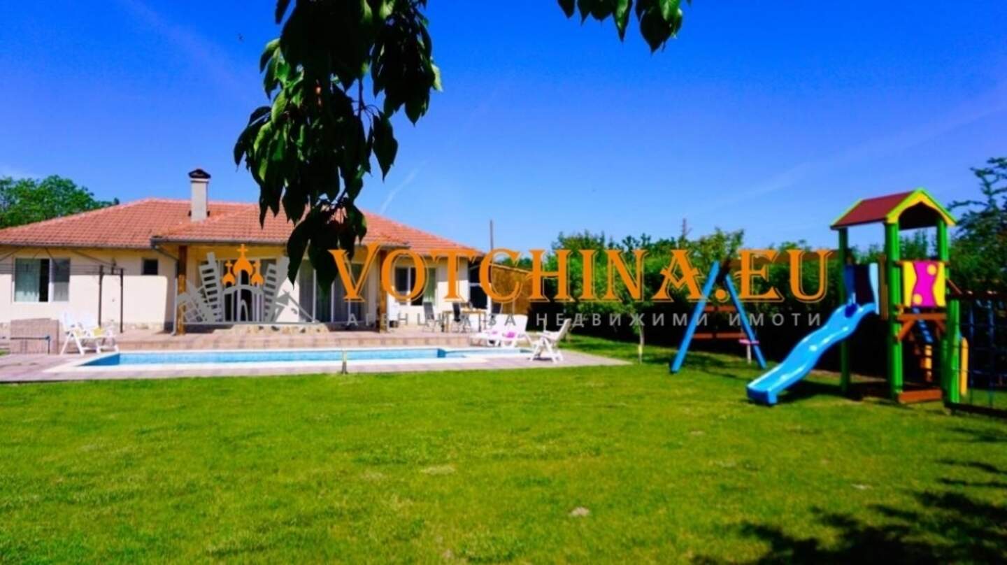 Σπίτι σε Σοκολοβο, Δομπριτς – φωτογραφία 3