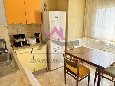 For rent - Apartment in Vazrajdane 1,  Varna