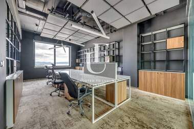 Kira - Ofis olarak Vrajdebna,  Sofia