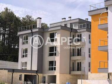 Продажба - Паркомясто във Виница,  Варна
