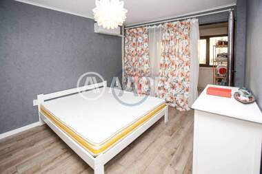 Продажа - Квартира в Лозенец,  София