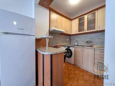 Vânzare - Apartament în Izgrev,  Burgas