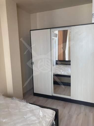 Kira - Apartman olarak Pogrebi,  Varna