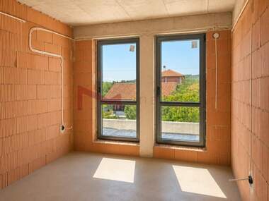Продажба - Апартамент във Виница,  Варна
