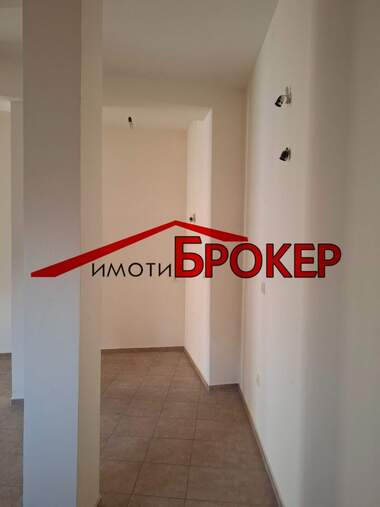 Kira - Dükkan/Ofis/Depo/Güzellik salonu/Yer/Diş ofisi olarak Klucohor,  Sliven