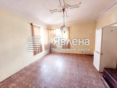 Продажа - Дом в Център,  Ямбол