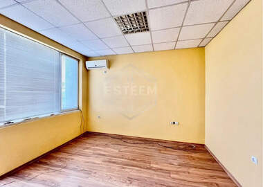 Închiriere - Birou în Wider Center,  Ruse