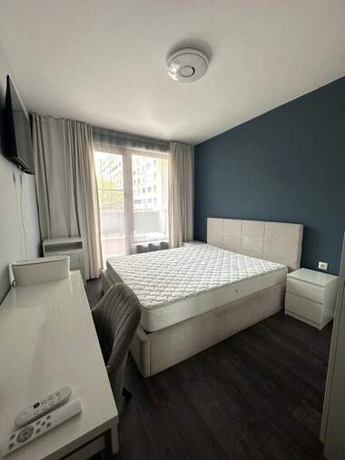 Închiriere - Apartament în Izgrev,  Burgas