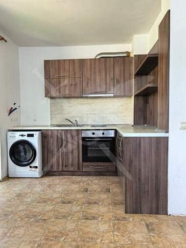 For rent - Apartment in Kolhozen pazar,  Varna