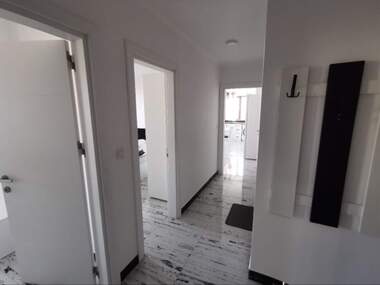 Miete - Wohnung in Mladejki halm,  Plowdiw