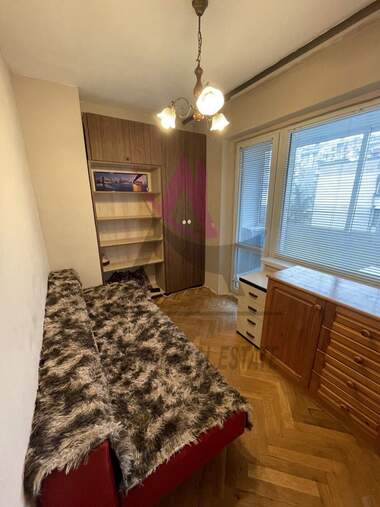 Închiriere - Apartament în Center,  Varna