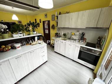 Verkauf - Wohnung in Zentar,  Razgrad