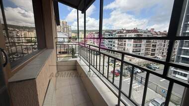 Închiriere - Apartament în Văzrajdane 1,  Varna