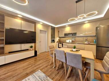 Miete - Wohnung in Wazrajdane,  Burgas
