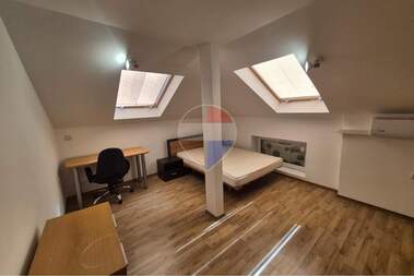 Închiriere - Apartament în Obștiinata,  Varna