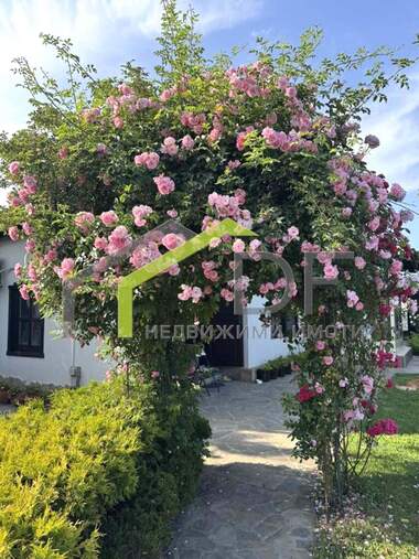Vânzare - Casă în Pceelnik,  Varna